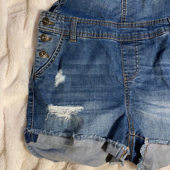 Vanilla Star Distressed Denim Jean Shortall - Picture 5 of 12